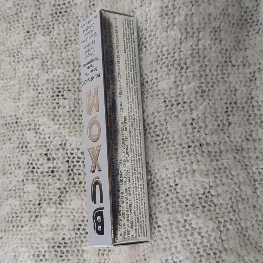 Buxom Plump Shot Sheer Tint in Exposed, 4ml/0.14fl oz - Picture 10 of 11